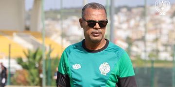 الشابي يفرض قرارا جديدا على لاعبي الرجاء قبل 