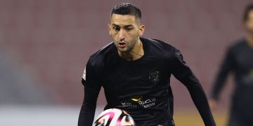 منعطف جديد يهم صفقة انضمام حكيم زياش إلى فريق أوروبي بارز