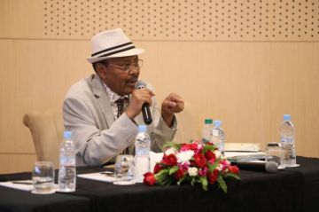 طلحة جبريل: الصحافة هي السلطة الأولى والمصداقية رأس مال الصحفي في مواجهة الأخبار الزائفة