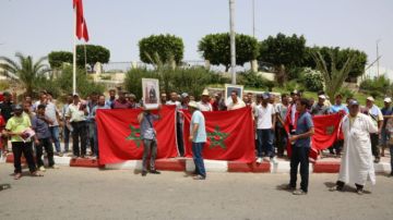 عام كامل بلا مستحقات.. فلاحو الكيف بتاونات يتهمون شركات بـالاستيلاء على أرزاقهم عام كامل بلا مستحقات.. فلاحو الكيف بتاونات يتهمون شركات بـالاستيلاء على أرزاقهم