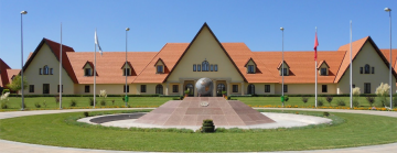 طرد جماعي لـ 14 تلميذا من مدرسة الأخوين.. والأباء: القرار سببه ضابط في قوات المارينز (فيديو)