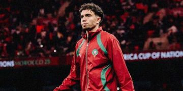 العيناوي يخرج عن صمته بعد إهدار لقب 