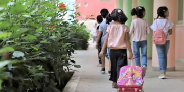 بعد إغلاقها ليومين.. مديرية التعليم بتارودانت تعيد فتح أبواب المدارس بعد إغلاقها ليومين.. مديرية التعليم بتارودانت تعيد فتح أبواب المدارس