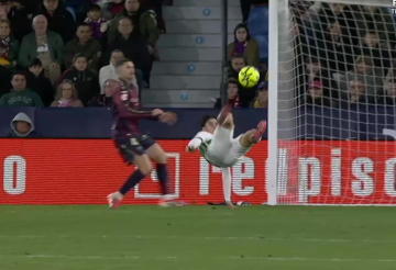 المغربي آدم بوعيار يسجل هدفا مذهلا في الليغا (فيديو)