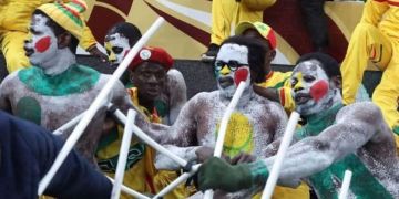 طلبة مغاربة بالسنغال يطلبون حماية الشرطة بعد نهاية الكان