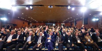 أخنوش: بفضل تماسك وانسجام الأغلبية الحكومية لم يتم هدر الزمن السياسي والتنموي للبلاد أخنوش: بفضل تماسك وانسجام الأغلبية الحكومية لم يتم هدر الزمن السياسي والتنموي للبلاد