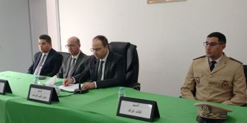 تنصيب قائد جديد بالرحمة.. عامل النواصر يشدد على أهمية القرب والنجاعة تنصيب قائد جديد بالرحمة.. عامل النواصر يشدد على أهمية القرب والنجاعة