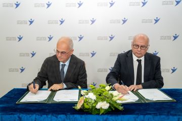 اتفاقية شراكة بين بريد المغرب ولجنة الحق في الحصول على المعلومات اتفاقية شراكة بين بريد المغرب ولجنة الحق في الحصول على المعلومات