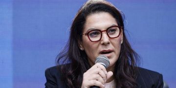 رئيسة الحكومة: وضعنا برنامجا طموحا يجيب عن انتظارات المواطنين -فيديو رئيسة الحكومة: وضعنا برنامجا طموحا يجيب عن انتظارات المواطنين -فيديو