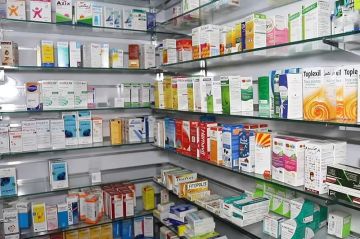 تخفيضات تتجاوز 11 ألف درهم.. مراجعة أسعار أدوية السرطان والأمراض المزمنة تخفيضات تتجاوز 11 ألف درهم.. مراجعة أسعار أدوية السرطان والأمراض المزمنة