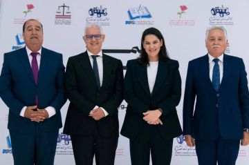 تحالف رباعي يقود الحكومة الجديدة في المغرب تحالف رباعي يقود الحكومة الجديدة في المغرب