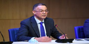 لقجع: زدنا فالضرائب على السجائر والكحول ومرحبا بمقترحات المعارضة لقجع: زدنا فالضرائب على السجائر والكحول ومرحبا بمقترحات المعارضة