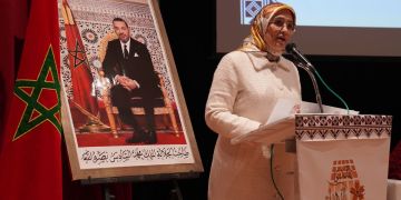 حامي الدين يوجه رسالة مؤثرة إلى زوجته بعد تبرئته في قضية آيت الجيد حامي الدين يوجه رسالة مؤثرة إلى زوجته بعد تبرئته في قضية آيت الجيد