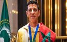 أستاذ مغربي يتوج بالجائزة القارية للاتحاد الإفريقي للمعلمين