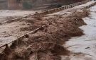الأمطار والفيضانات تقطع حركة السير بـ 3 طرق جهوية بالمغرب