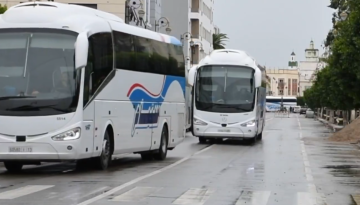 إجلاء أكثر من 50 ألف شخص بسبب خطر الفيضانات (فيديوهات) إجلاء أكثر من 50 ألف شخص بسبب خطر الفيضانات (فيديوهات)