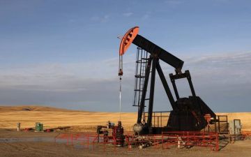 استقرار أسعار النفط بعد أنباء تقدم المحادثات الأمريكية الإيرانية استقرار أسعار النفط بعد أنباء تقدم المحادثات الأمريكية الإيرانية