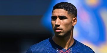 طرد حكيمي يقلق لويس إنريكي قبل  كلاسيكو  فرنسا