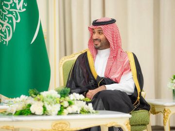 ولي العهد السعودي يطمئن على صحة العاهل المغربي