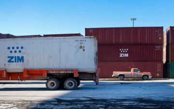  زيم الإسرائيلية تقفز 36 بعد استحواذ هاباج لويد على أسهمها