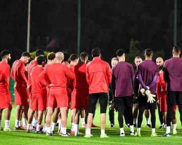 حارس المنتخب الوطني يرزق بمولود حارس المنتخب الوطني يرزق بمولود