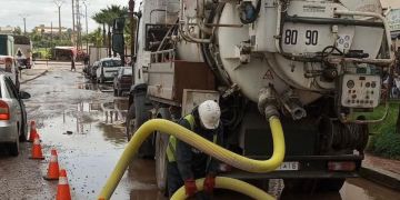 بعد إغراق الأمطار لعدة أحياء.. عمدة الدارالبيضاء توضح