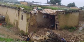 وفاة مسنة إثر انهيار منزلها الطيني نواحي تازة وفاة مسنة إثر انهيار منزلها الطيني نواحي تازة