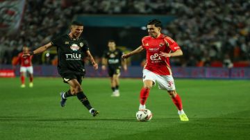 توتر داخل الأهلي يقرب بنشرقي من الرجوع إلى البطولة المغربية توتر داخل الأهلي يقرب بنشرقي من الرجوع إلى البطولة المغربية