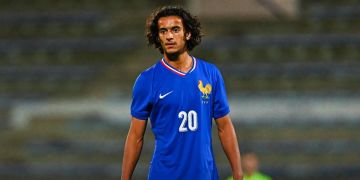 ديشامب يفجر مفاجأة بشأن اللاعب بوعدي