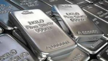 توقعات بارتفاع الفضة طفيفا خلال الأشهر الـ12 المقبلة توقعات بارتفاع الفضة طفيفا خلال الأشهر الـ12 المقبلة