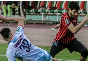 اتحاد العاصمة الجزائري يتعادل مع أولمبيك آسفي المغربي ويبلغ نهائي كأس الكونفدرالية الإفريقية