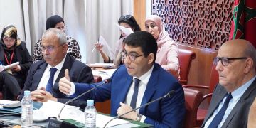 البرلمان يرجئ مناقشة مشروع إعادة تنظيم المجلس الوطني للصحافة