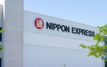  نيبون إكسبريس تقفز 15 عقب استحواذ إليوت على حصة فيها