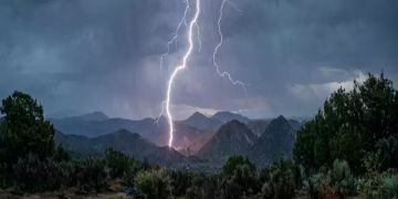 أسباب الثلوج والأمطار غير الاعتيادية في شهر ماي أسباب الثلوج والأمطار غير الاعتيادية في شهر ماي