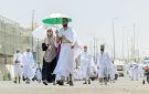 السعودية تبدأ تصعيد الحجاج إلى مشعر منى تمهيدا للوقوف بعرفة