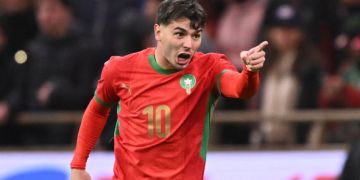 مغاربة يساندون دياز ويتصدون لحملة الانتقادات التي طالته بعد لقاء اسكتلندا مغاربة يساندون دياز ويتصدون لحملة الانتقادات التي طالته بعد لقاء اسكتلندا
