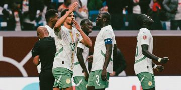 السنغال تفوز بخمسة أهداف على العراق وتتمسك بأمل التأهل للدور الـ32 من كأس العالم