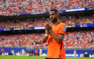 الاتحاد الهولندي يعلن بقاء خاكبو مع المنتخب بعد وفاة طفله الجنين