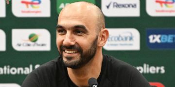 منتخب عربي جديد يدخل سباق التعاقد مع الركراكي