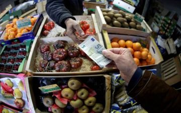 تسارع تضخم أسعار المنتجين في منطقة اليورو متجاوزا توقعات الأسواق تسارع تضخم أسعار المنتجين في منطقة اليورو متجاوزا توقعات الأسواق