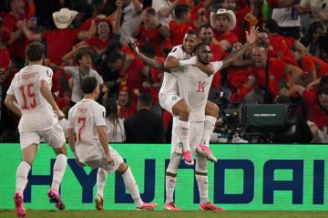 المغرب يواصل مسيرة الأبطال وهولندا تراجع أسباب الخروج المغرب يواصل مسيرة الأبطال وهولندا تراجع أسباب الخروج