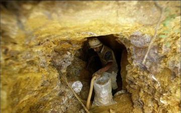 مصرع 15 منقبا في انهيار منجم بمنطقة وادي حلفا في السودان مصرع 15 منقبا في انهيار منجم بمنطقة وادي حلفا في السودان