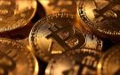 البيتكوين تقترب من 66 ألف دولار بدعم تراجع التوترات والنفط - ma