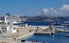 لاراثون: إسبانيا خسرت الرهان في مضيق جبل طارق أمام ميناء طنجة المتوسط