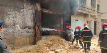 احتراق مستودع كيميائي يستنفر سلطات الهراويين