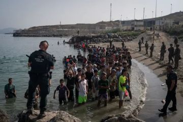 هل يدفع بيدرو سانشيز ثمن مواقفه في أزمة سبتة، باعتباره استثناء تقدميا في أوروبا؟ - في الغارديان هل يدفع بيدرو سانشيز ثمن مواقفه في أزمة سبتة، باعتباره استثناء تقدميا في أوروبا؟ - في الغارديان