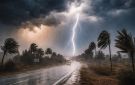 زخات رعدية بمناطق مغربية يوم غد الأربعاء