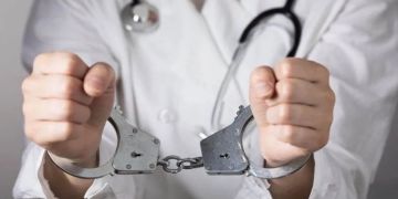 توقيف طبيب ومساعدته متورطين في إجراء عمليات الإجهاض بالرباط توقيف طبيب ومساعدته متورطين في إجراء عمليات الإجهاض بالرباط