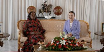 زيارة السيدة الأولى لكينيا إلى المغرب.. محطة بارزة للتعاون في وقت تتجاوز فيه مؤسسة للا أسماء عتبة ألف مريض مغربي خضعوا لزراعة القوقعة مجانا زيارة السيدة الأولى لكينيا إلى المغرب.. محطة بارزة للتعاون في وقت تتجاوز فيه مؤسسة للا أسماء عتبة ألف مريض مغربي خضعوا لزراعة القوقعة مجانا