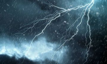 موجة حر شديدة وأمطار رعدية مرتقبة بهذه المناطق المغربية موجة حر شديدة وأمطار رعدية مرتقبة بهذه المناطق المغربية